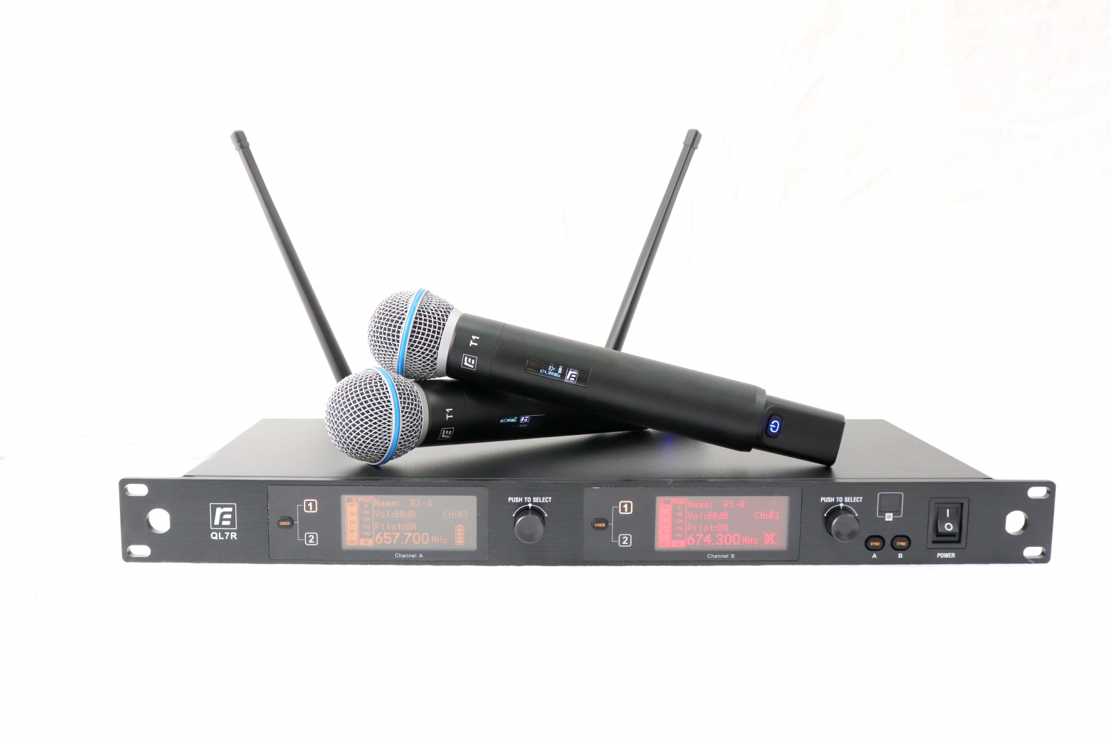 RFIntell QL7R/T1-B 720,500-754,000 МГц 2-канальная радиосистема с 2-мя ручными микрофонами в Темрюке